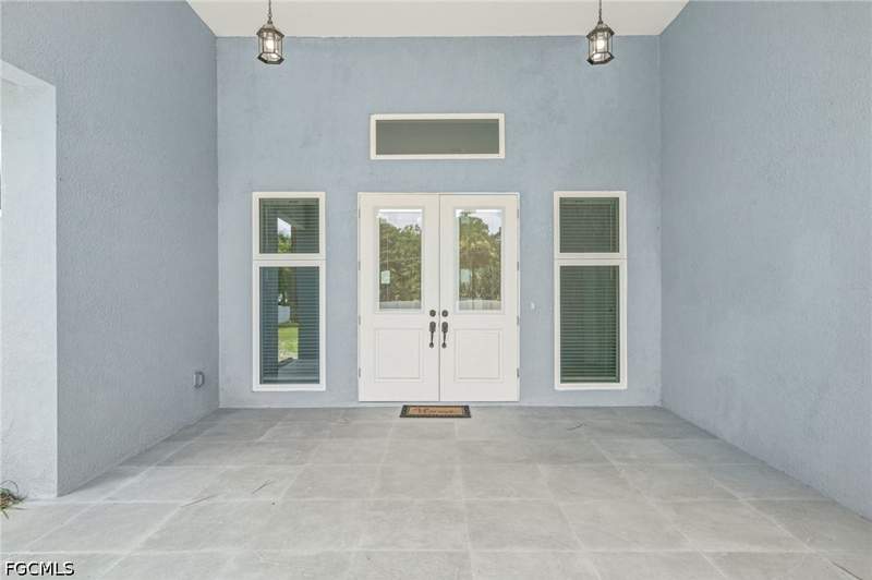 4 bedroom SingleFamilyResidence at 1853 Della Dr, Naples Farm Sites, Naples — photo 2