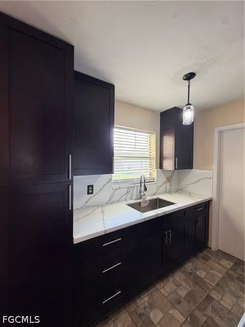 428 W Alverdez Ave, Clewiston FL - photo 7 of 26