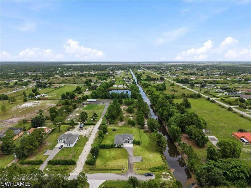 3 bedroom SingleFamilyResidence at 3931 64th Ave NE, Golden Gate Estates, Naples — photo 4