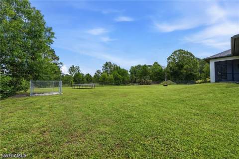 3931 64th Ave NE, Naples FL - photo 9 of 35