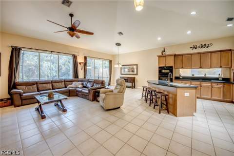 7533 Key Deer Ct, Fort Myers FL - photo 10 of 50