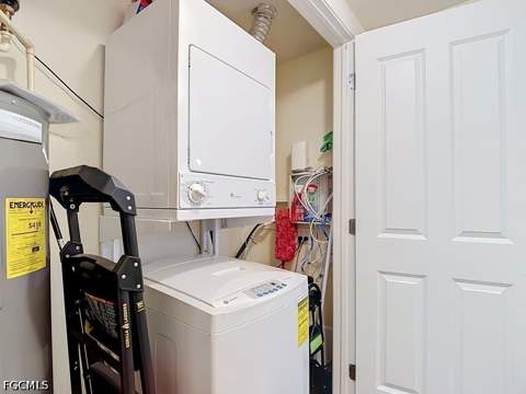 2825 Palm Beach Blvd 216, Fort Myers FL - photo 20 of 47