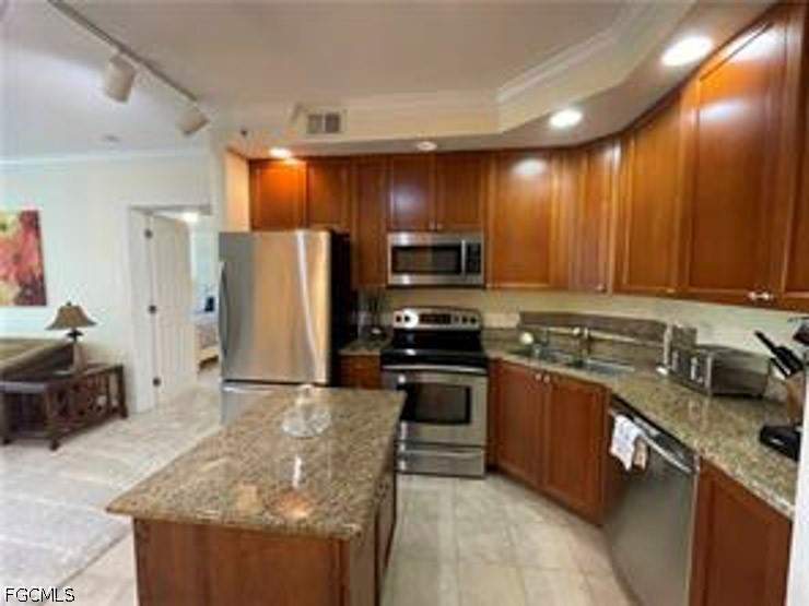 2 bedroom Condominium at 2825 Palm Beach Blvd 216, Alta Mar, Fort Myers — photo 3