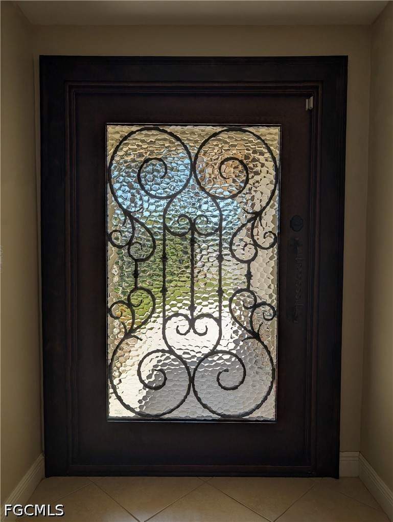 4 bedroom SingleFamilyResidence at 13750 McGregor Blvd, Town And River, Fort Myers — photo 4