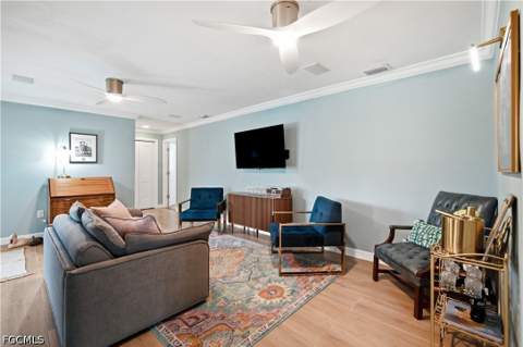 1024 El Mar Ave, Fort Myers FL - photo 19 of 42
