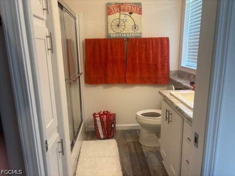 302 Shoreland Dr, Fort Myers FL - photo 17 of 30