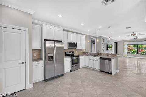 1482 Oceania Dr S, Naples FL - photo 17 of 50