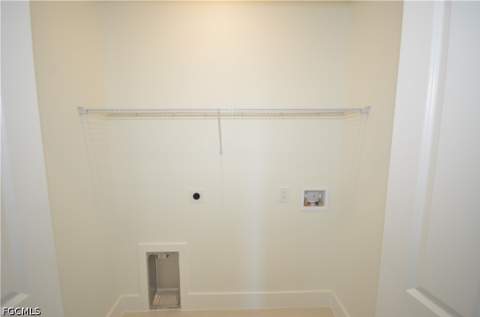 3121 Thomas St, Fort Myers FL - photo 9 of 21