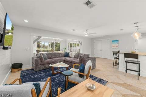 5310 Bayshore Ave, Cape Coral FL - photo 9 of 43