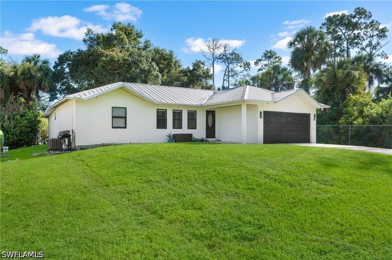 3 bedroom SingleFamilyResidence at 1871 Golden gate Blvd E, Golden Gate Estates, Naples — photo 3