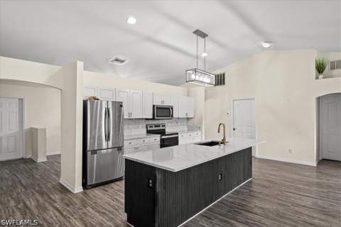 2511 20th St SW, Lehigh Acres FL - photo 10 of 27