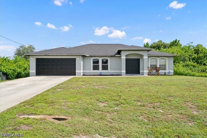 4 bedroom SingleFamilyResidence at 2511 20th St SW, Lehigh Acres, Lehigh Acres — photo 2