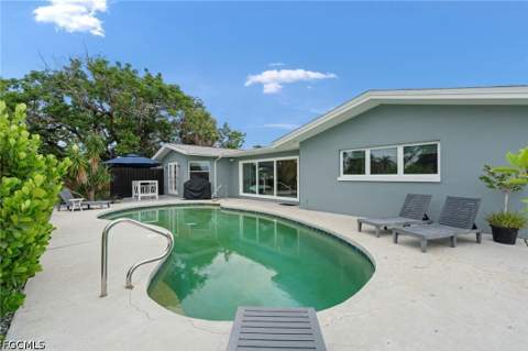 5305 Bayview Ct, Cape Coral FL - photo 19 of 39