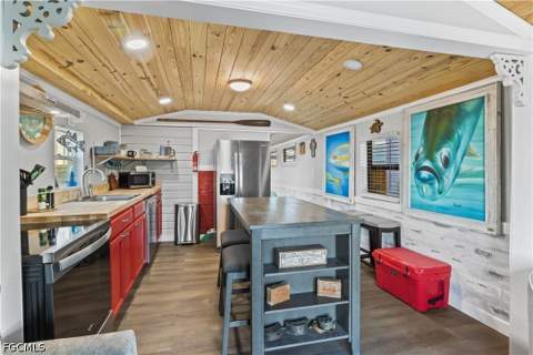 4278 Pine Island Rd NW, Matlacha FL - photo 22 of 40