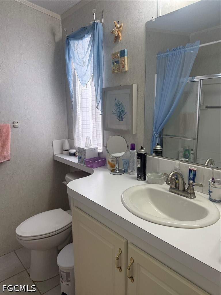 2 bedroom ManufacturedHome at 20631 River Dr, Mariners Cove, Estero — photo 2