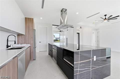 321 NE 15th Ter, Cape Coral FL - photo 15 of 42