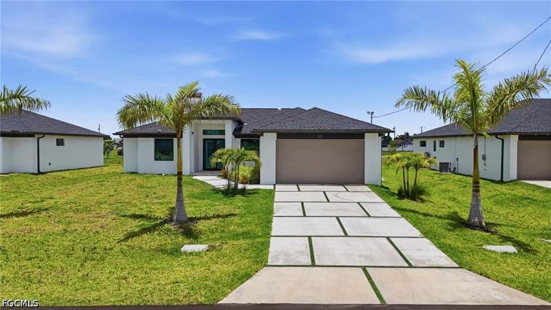 3 bedroom SingleFamilyResidence at 321 NE 15th Ter, Cape Coral, Cape Coral — photo 2