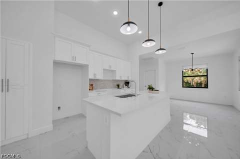 516 Dayton Ave, Lehigh Acres FL - photo 16 of 49