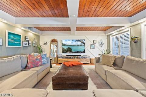 2430 McGregor Blvd, Fort Myers FL - photo 7 of 50
