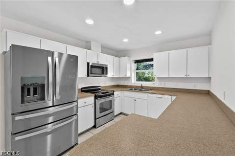 3314 Bassie Ct, Fort Myers FL - photo 8 of 26