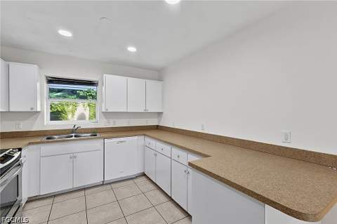 3314 Bassie Ct, Fort Myers FL - photo 9 of 26