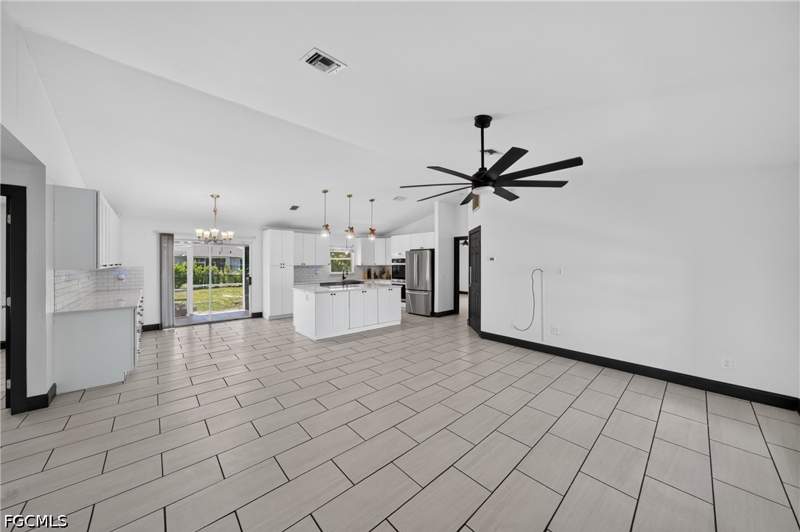 3 bedroom SingleFamilyResidence at 3734 SW 11th Ave, Cape Coral, Cape Coral — photo 2