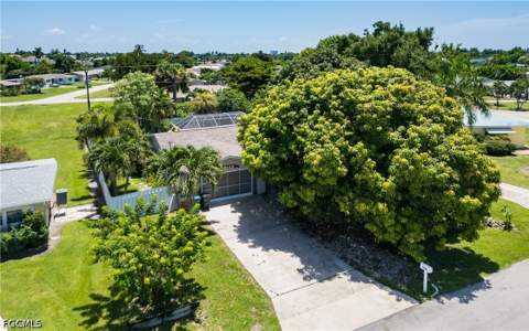5243 Sunnybrook Ct, Cape Coral FL - photo 21 of 29