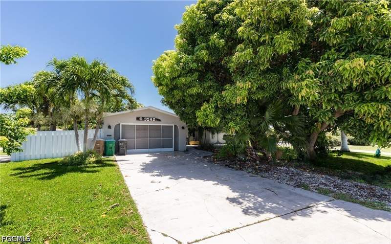 3 bedroom SingleFamilyResidence at 5243 Sunnybrook Ct, Cape Coral, Cape Coral — photo 5