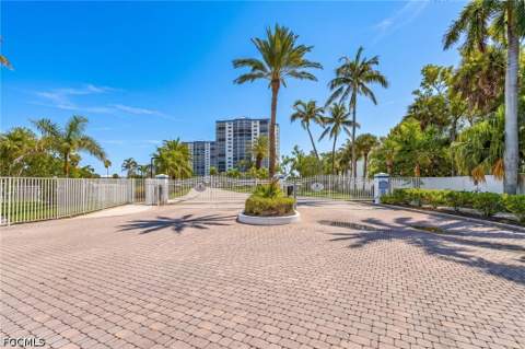 4745 Estero Blvd 201, Fort Myers Beach FL - photo 23 of 37
