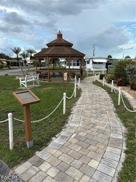 3130 Mercury Ln, North Fort Myers FL - photo 20 of 31