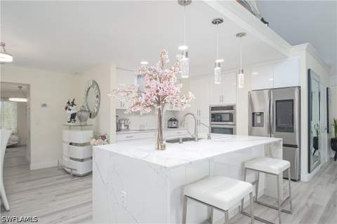 260 8th St NE, Naples FL - photo 10 of 50