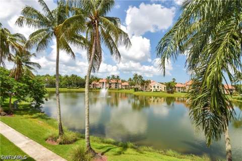 1275 Wildwood Lakes Blvd 303, Naples FL - photo 16 of 19