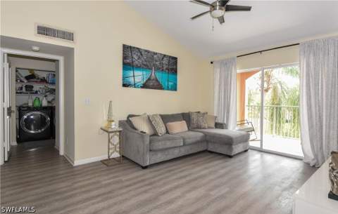 1275 Wildwood Lakes Blvd 303, Naples FL - photo 6 of 19