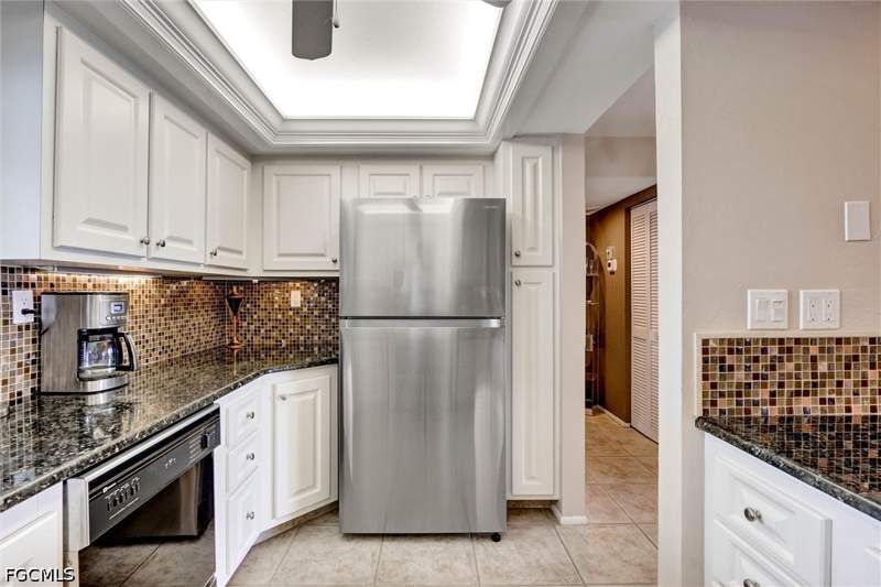 3 bedroom Condominium at 4586 Trawler Ct 304, Trawler Village, Fort Myers — photo 4