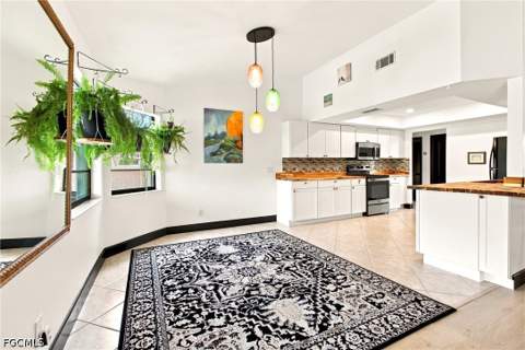 28 NE 19th Ct, Cape Coral FL - photo 17 of 25