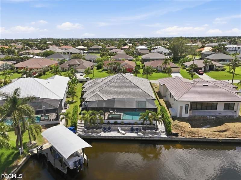 4 bedroom SingleFamilyResidence at 2622 SW 29th Pl, Cape Coral, Cape Coral — photo 5