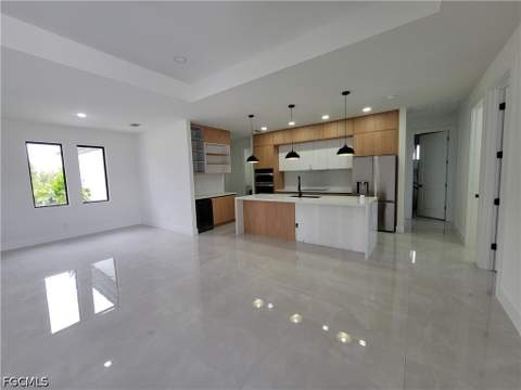 2115 NW 15th St, Cape Coral FL - photo 6 of 40