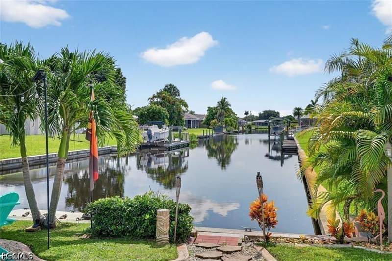 3 bedroom SingleFamilyResidence at 4638 Vinsetta Ave, North Fort Myers, North Fort Myers — photo 4