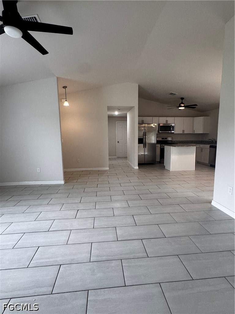 3 bedroom SingleFamilyResidence at 117 NE 7th Ave, Cape Coral, Cape Coral — photo 5