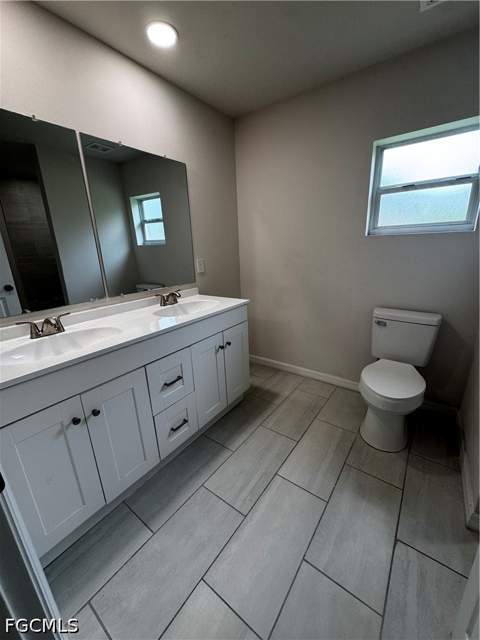 117 NE 7th Ave, Cape Coral FL - photo 9 of 17