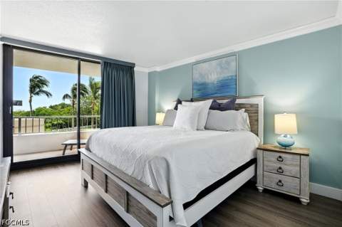 440 Seaview Ct 201, Marco Island FL - photo 21 of 41