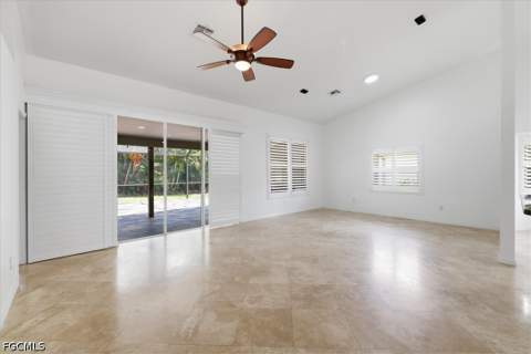 8137 Breton Cir, Fort Myers FL - photo 11 of 42