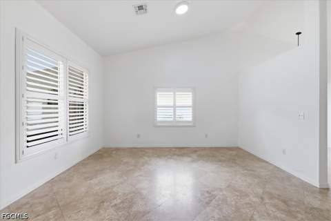 8137 Breton Cir, Fort Myers FL - photo 15 of 42