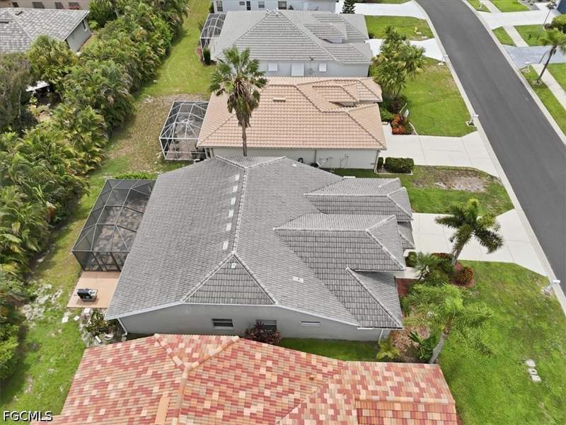 3 bedroom SingleFamilyResidence at 8137 Breton Cir, Cross Creek Estates, Fort Myers — photo 5