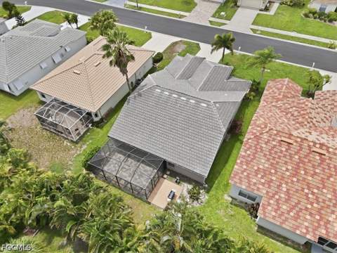 8137 Breton Cir, Fort Myers FL - photo 6 of 42