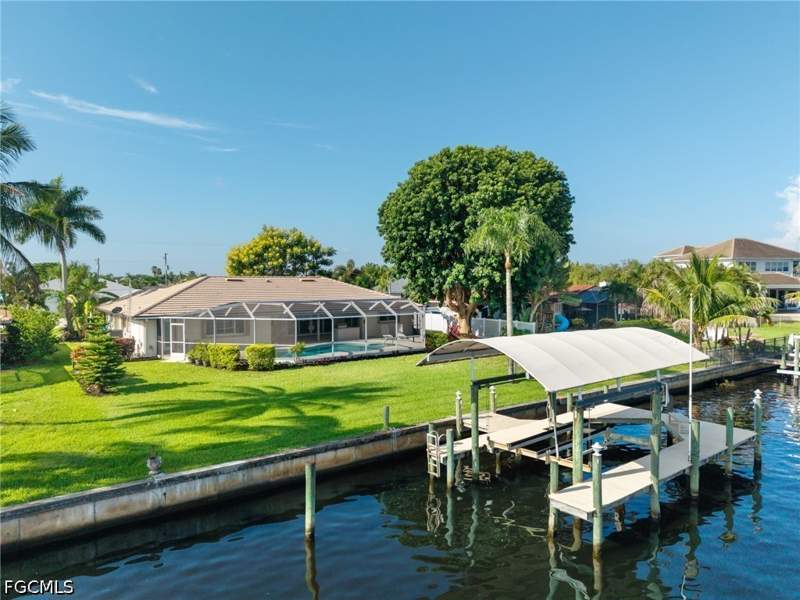 4 bedroom SingleFamilyResidence at 13314 Island Rd, River Forest, Fort Myers — photo 4