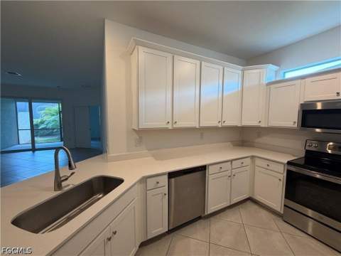 9077 Leatherwood Loop, Lehigh Acres FL - photo 14 of 24
