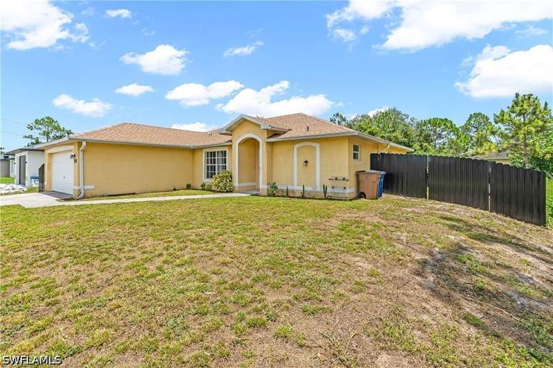 4 bedroom SingleFamilyResidence at 551 Eisenhower Blvd, Lehigh Acres, Lehigh Acres — photo 5