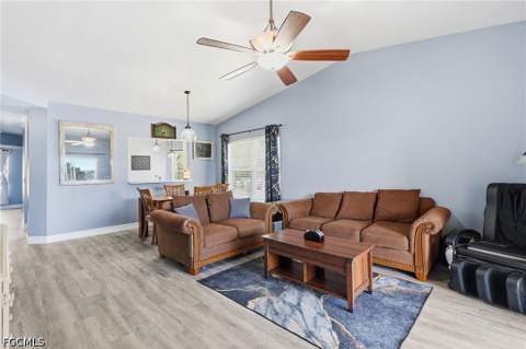 14981 Vista View Way 1105, Fort Myers FL - photo 8 of 37
