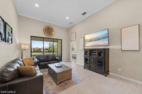 9366 Pocida Ct 202, Naples FL - photo 13 of 44